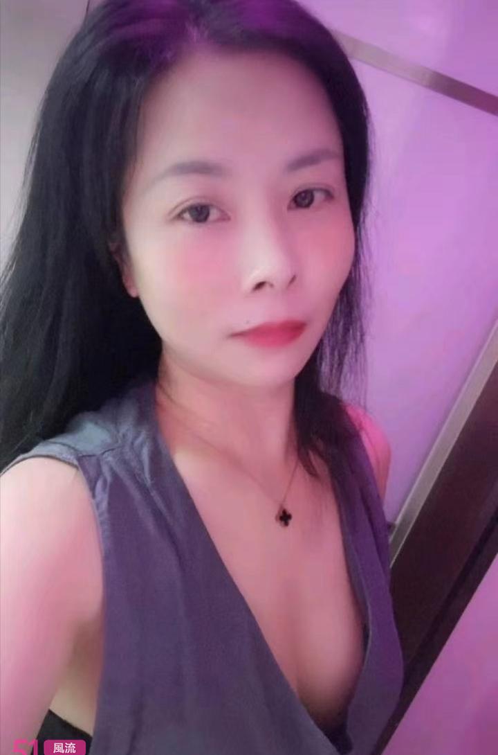 气质型美少妇  林琼