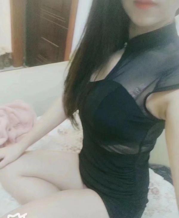 沈阳丝足美女