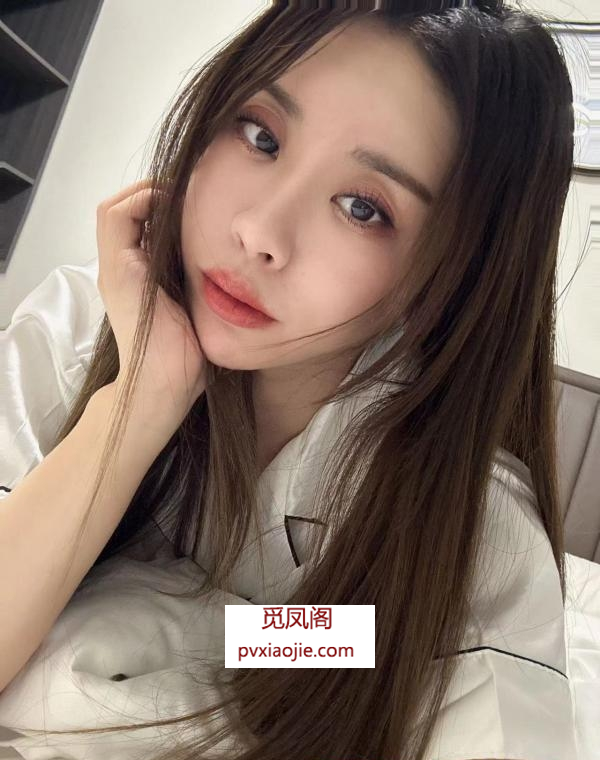 可爱的小美女